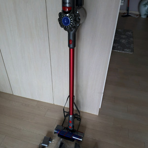 다이슨 V8 무선청소기