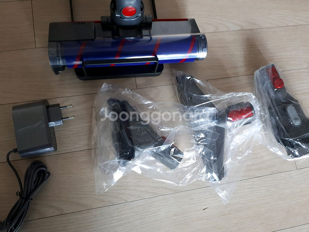 다이슨 V8 무선청소기--5