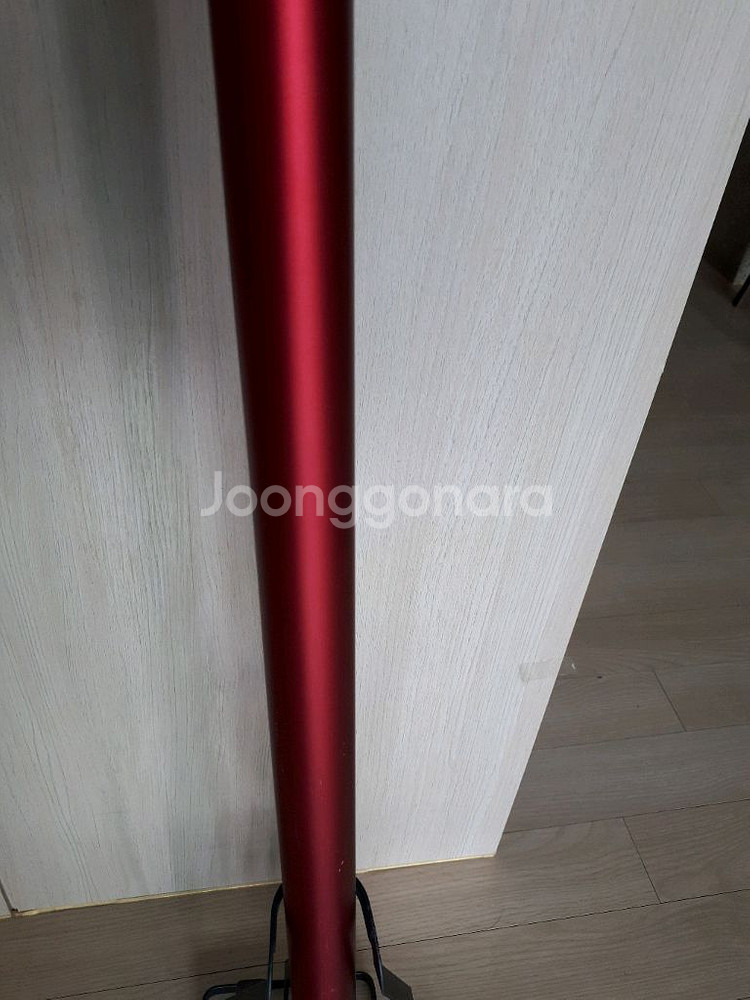 다이슨 V8 무선청소기--3