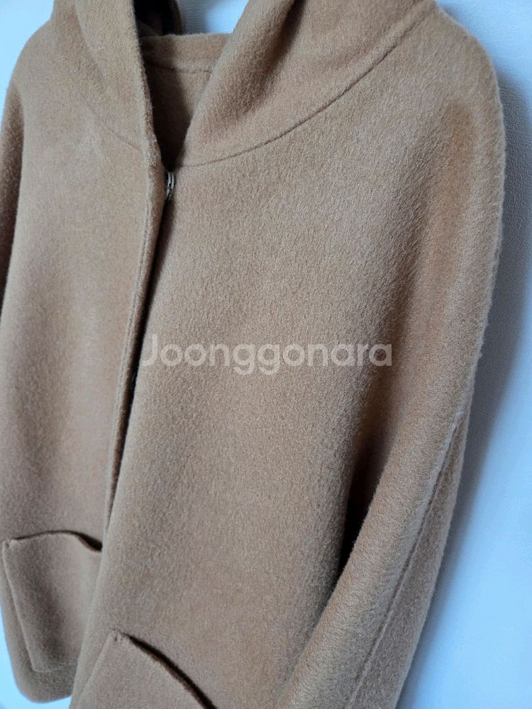 호주산 울(양모)100 후드코트 66 카멜색상 새상품(드라이크리닝까지 완료)--2