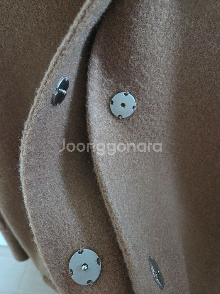 호주산 울(양모)100 후드코트 66 카멜색상 새상품(드라이크리닝까지 완료)--3