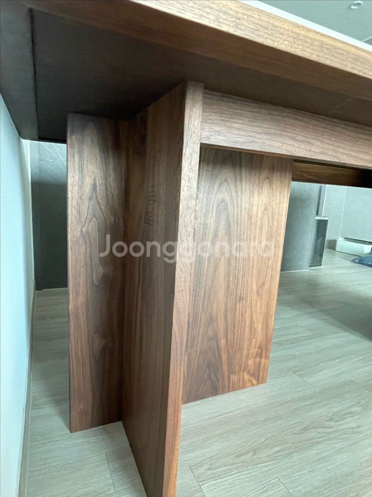 지아띠 브릴 테이블 월넛--8