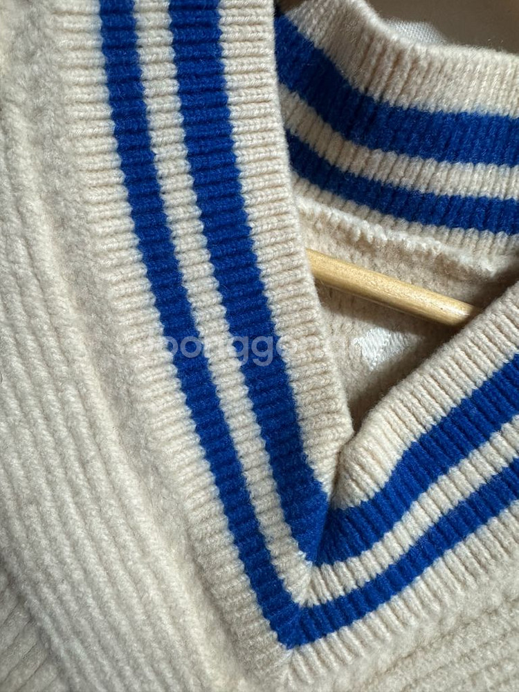 아더에러 니트베스트--1