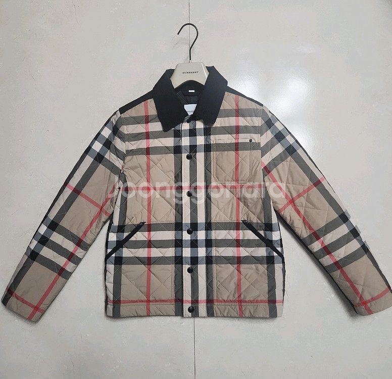 (버버리)키즈/ 퀼팅자켓 12y (신상 뉴라벨)--1