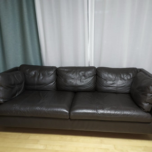 이케아 스톡홀름 3인용 다크 브라운 가죽 소파