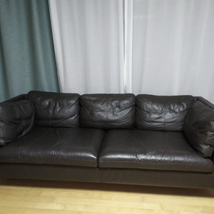 이케아 스톡홀름 3인용 다크 브라운 가죽 소파