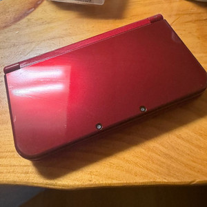 닌텐도 뉴 3DS XL 레드 뉴큰다수
