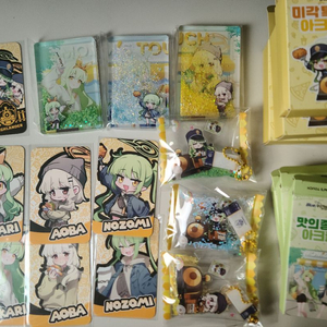 맘스터치 블루아카이브 콜라보 세트