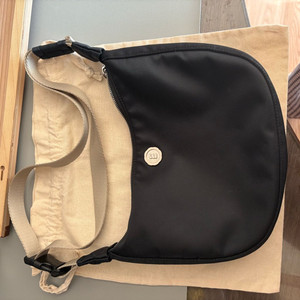 미닛뮤트 클로웨이스트 블랙