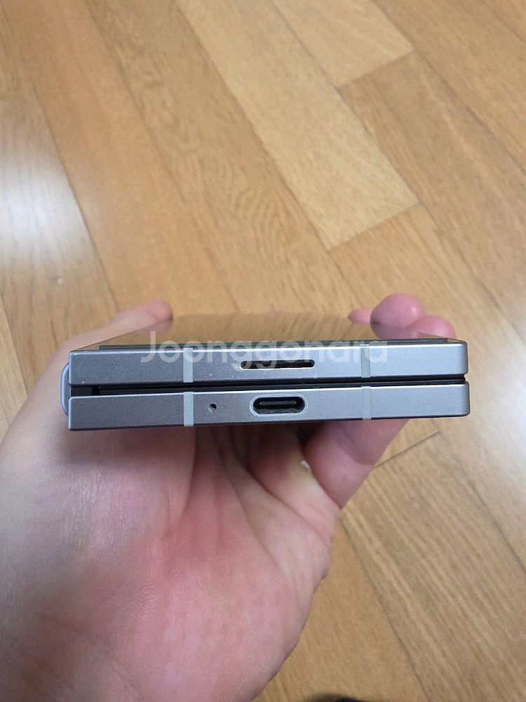 갤럭시 Z플립6 256GB--1