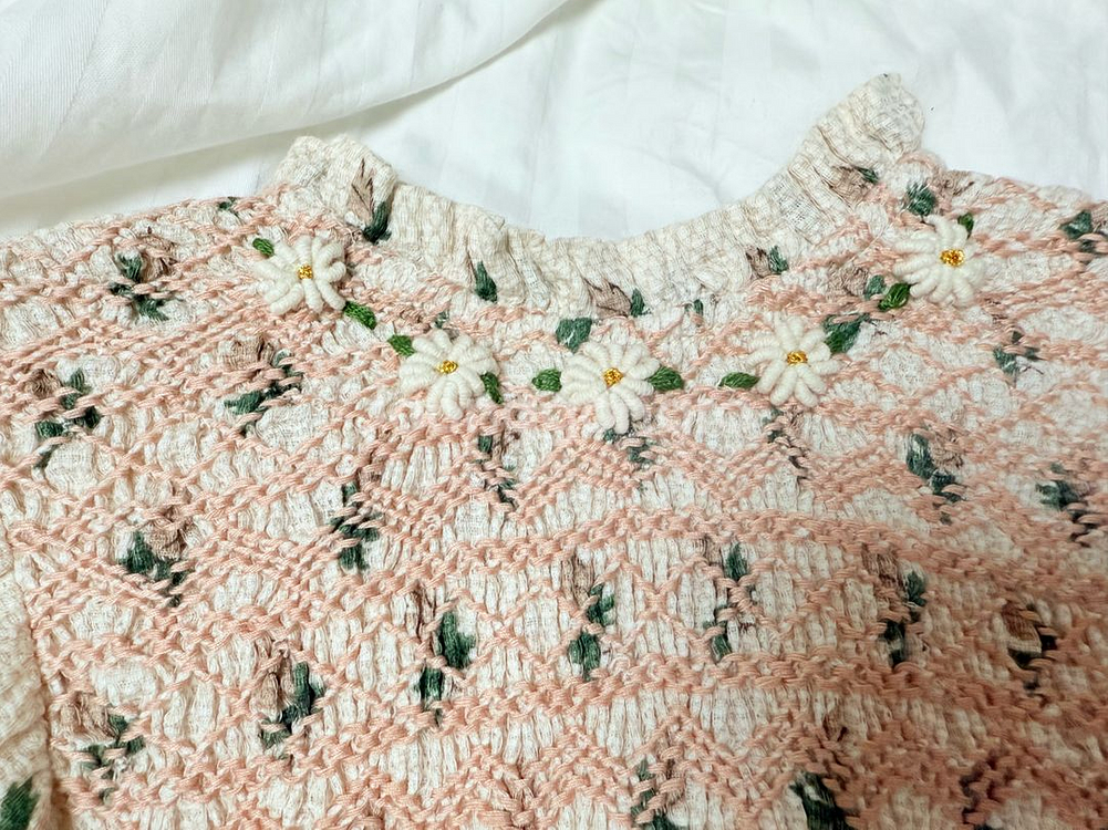 봉주르다이어리 블라우스 2-3 자수 헤어핀 포함--2