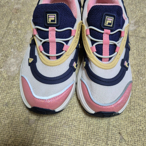 휠라키즈 운동화 210사이즈