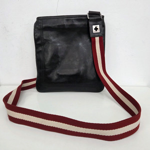 발리 삼선 가죽 크로스백 메신저백 남성 가방 브라운