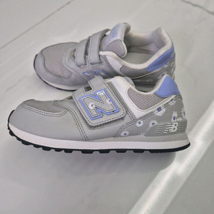 뉴발란스 키즈 여아 아동 운동화 190