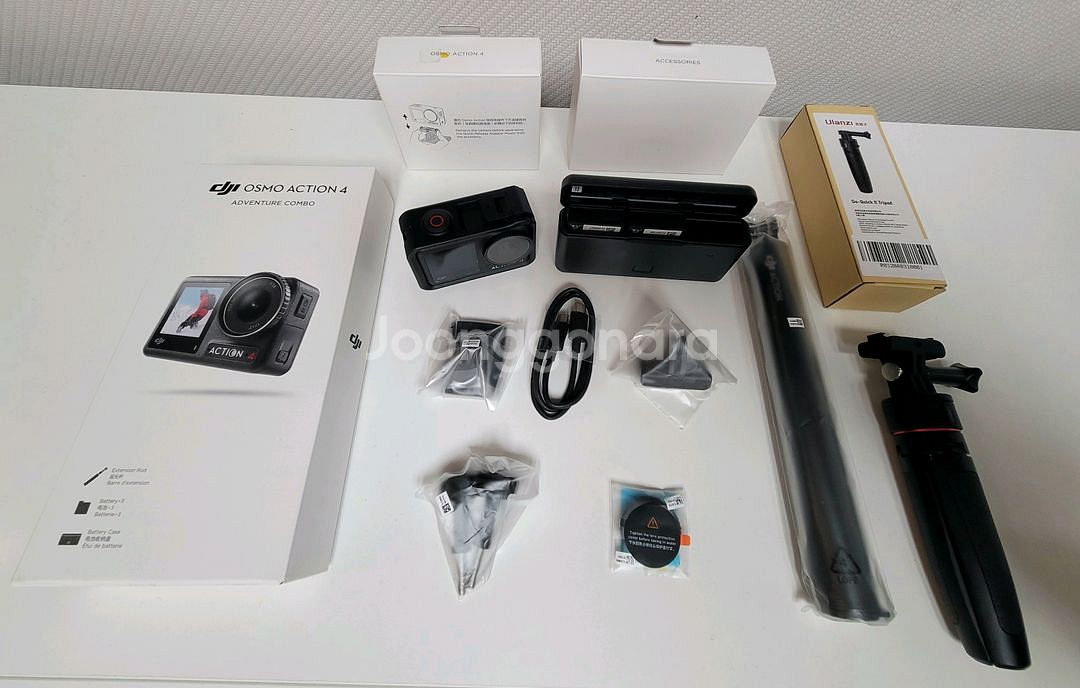 DJI 오즈모 액션4 어드벤처 콤보 팝니다--3