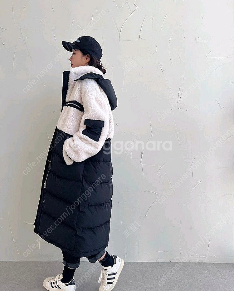 랄라 라운지 뽀글이 다운 후드 롱패딩(프리)--1