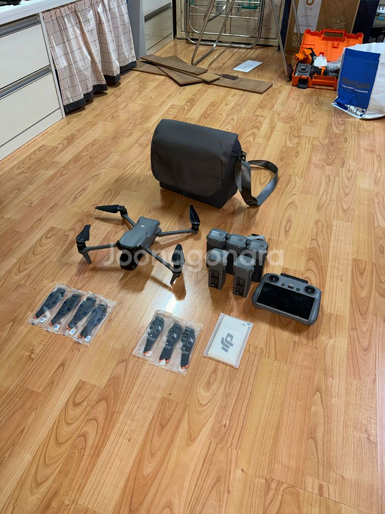 DJI 에어3 플라이모어 콤보--0