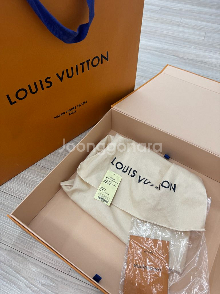 루이비통 록키bb 핸드백--3