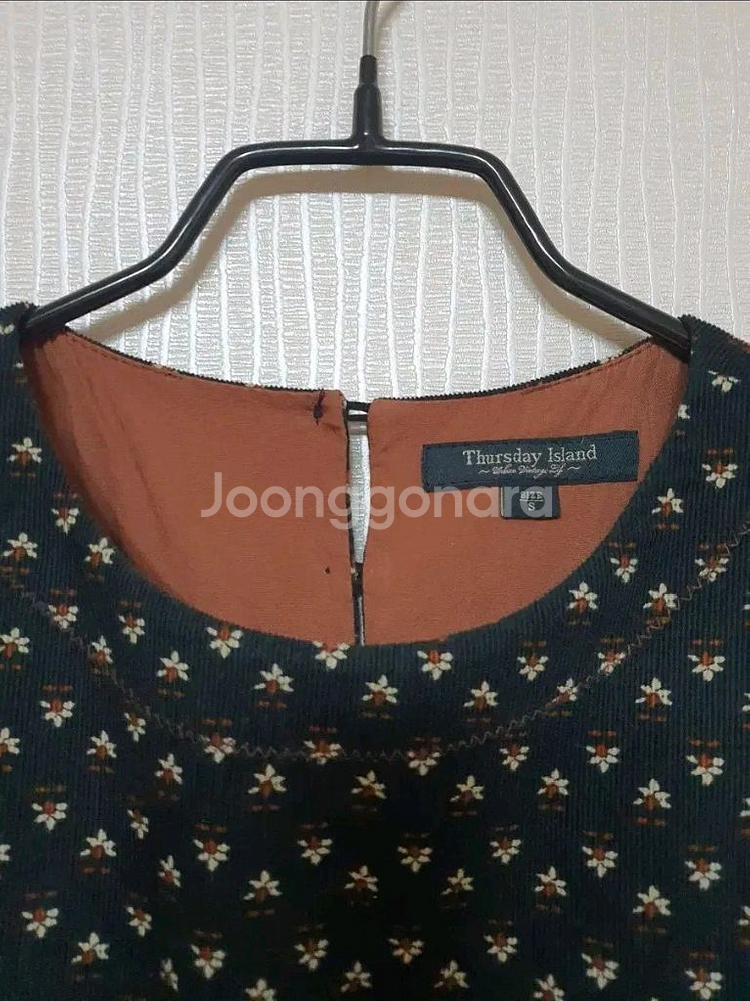 써스데이아일랜드 도트 원피스--2