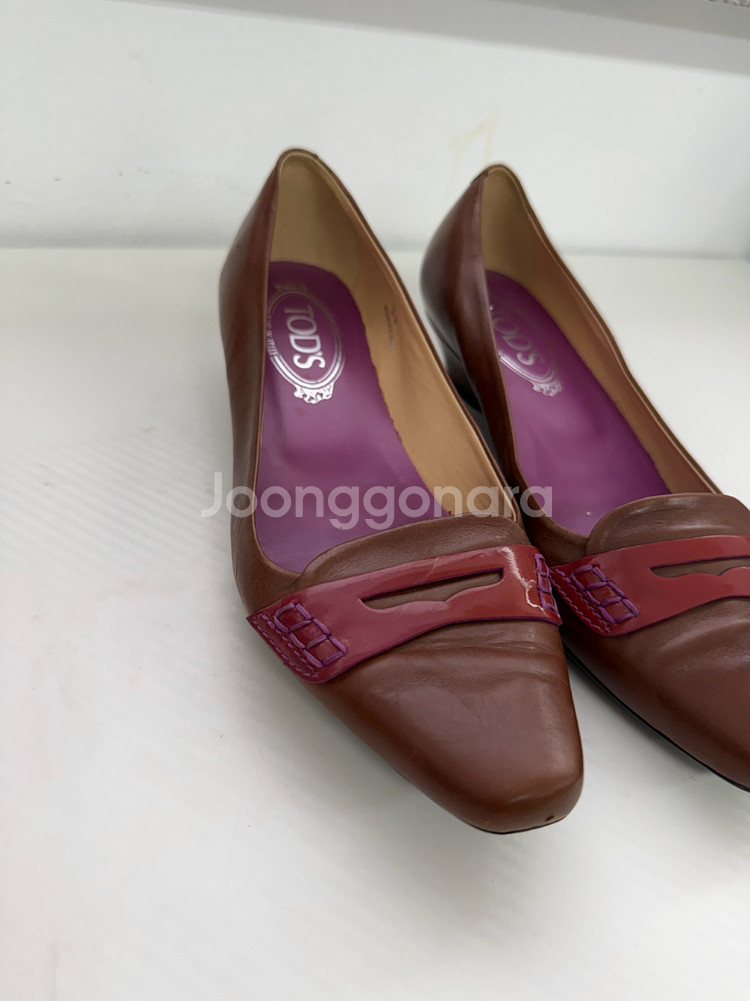 정품) TODS 토즈 브라운 플랫 슈즈 37--2