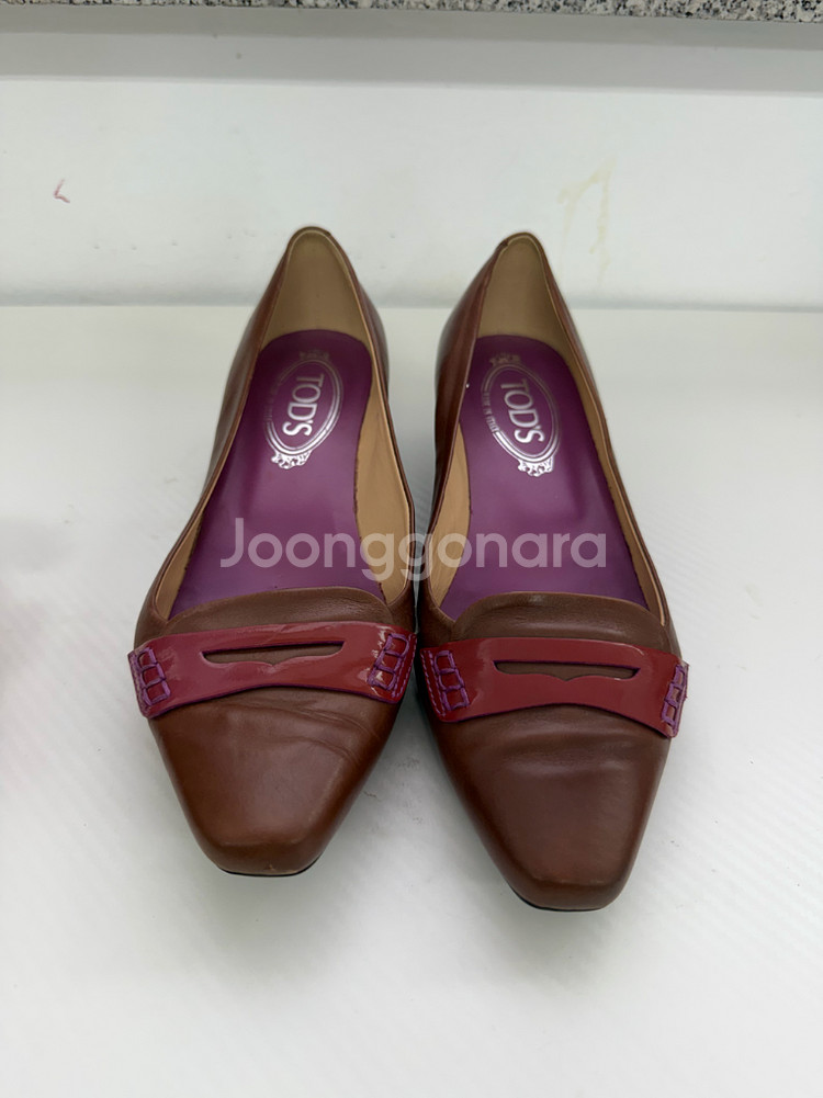 정품) TODS 토즈 브라운 플랫 슈즈 37--0