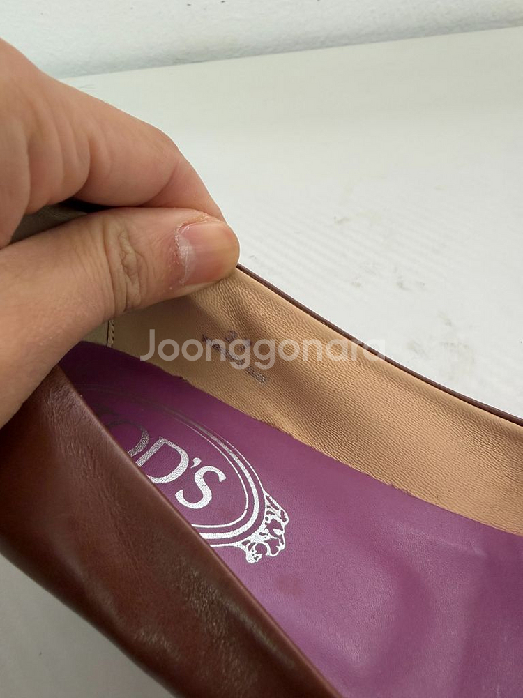 정품) TODS 토즈 브라운 플랫 슈즈 37--7