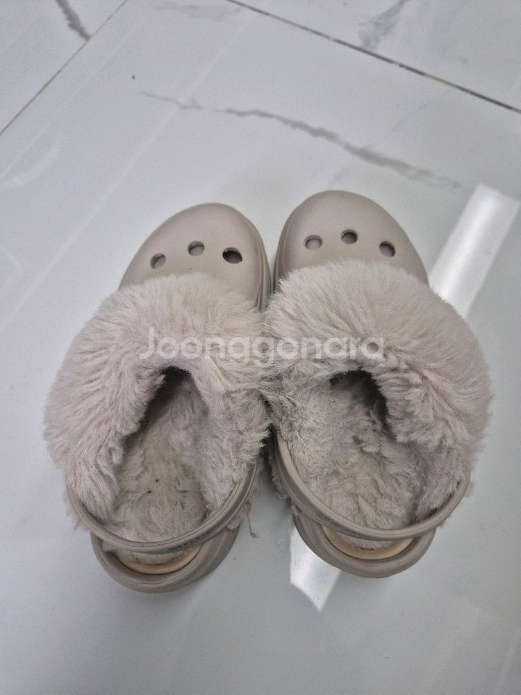 베어파우 키즈 털 크록스 슬리퍼 200--2