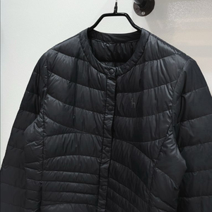 (66) 헤지스골프 블랙 여성 단추형 구스다운 경량패딩 골프점퍼