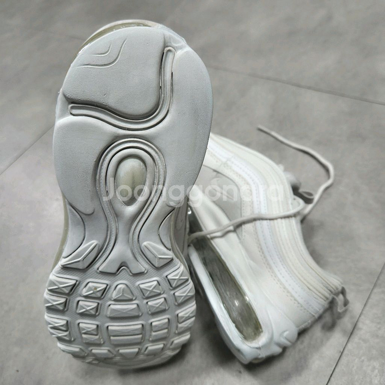 나이키 에어 맥스 97 화이트 245--3