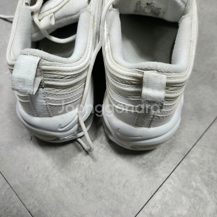 나이키 에어 맥스 97 화이트 245--6