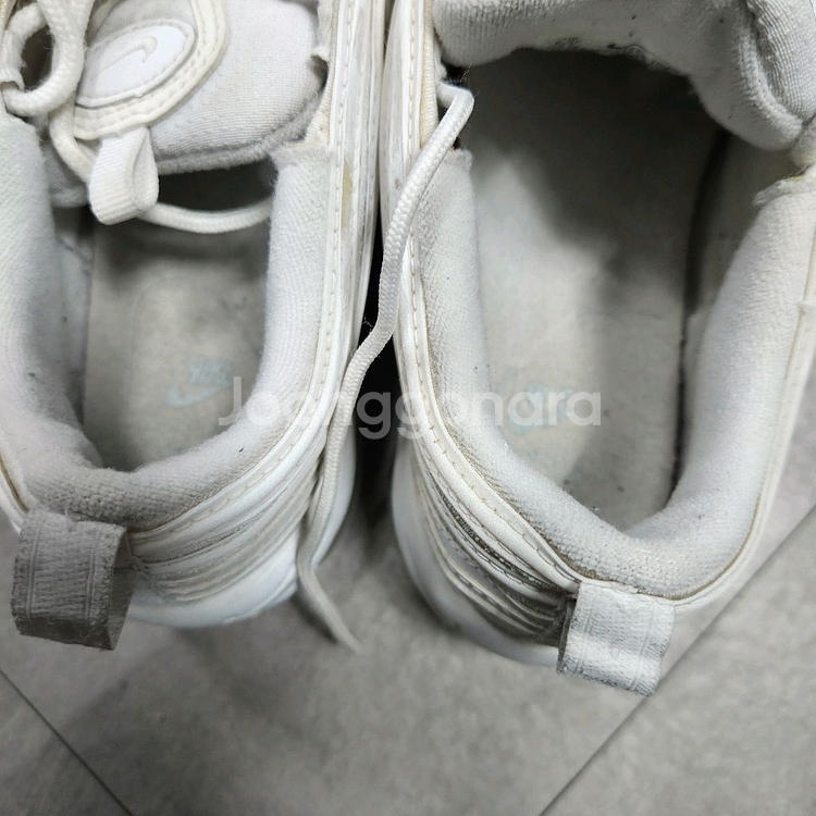 나이키 에어 맥스 97 화이트 245--5