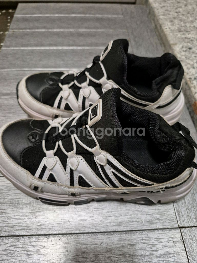 휠라 운동화 판매. 230미리--4