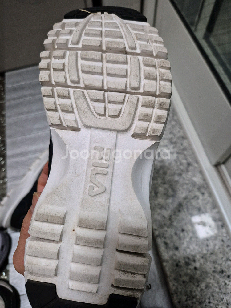 휠라 운동화 판매. 230미리--2