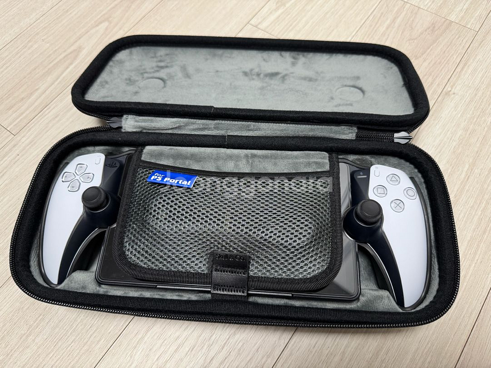 PS5 Portal 플스포탈 및 주변기기 일체 풀세트 판매합니다.--3