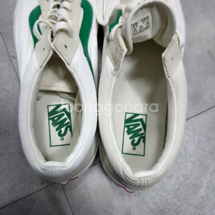 반스 올드 스쿨 로우 화이트/그린 스니커즈 275--5