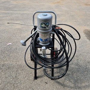 공압식 에어리스 도장기계 판매합니다. 이미지