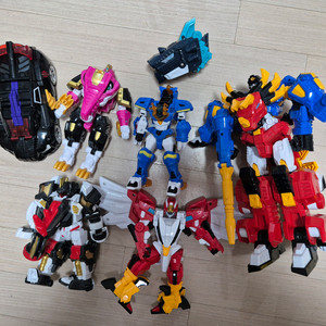 미니특공대 슈퍼공룡파워 애니멀트론 장난감일괄