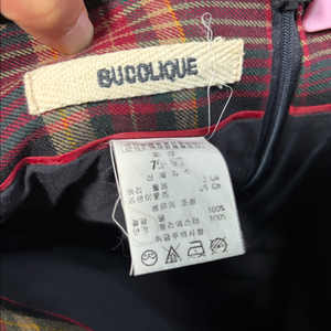 체크 패턴 플리츠 스커트 비꼴리끄