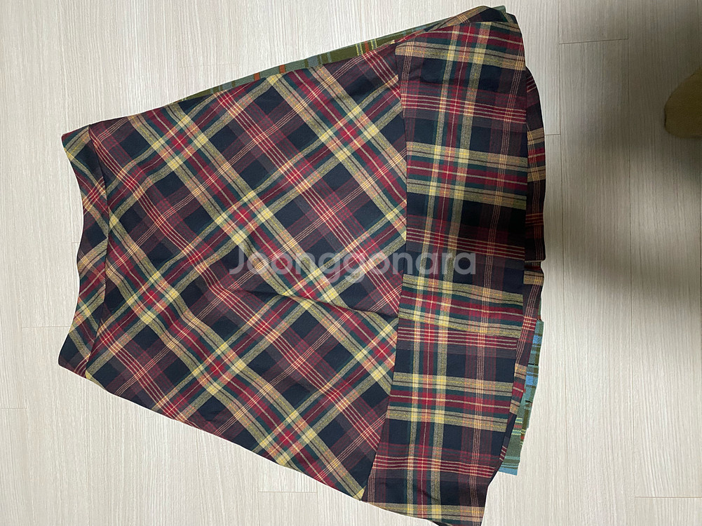 체크 패턴 플리츠 스커트 비꼴리끄--1