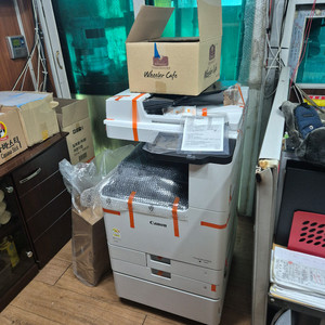 캐논 흑백 복합기 팝니다.