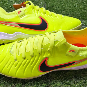 [새상품]나이키 티엠포 레전드10 프로 TF Max Voltage팩