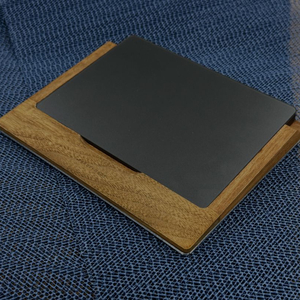 애플 트랙패드2 + 그로브메이드 트레이