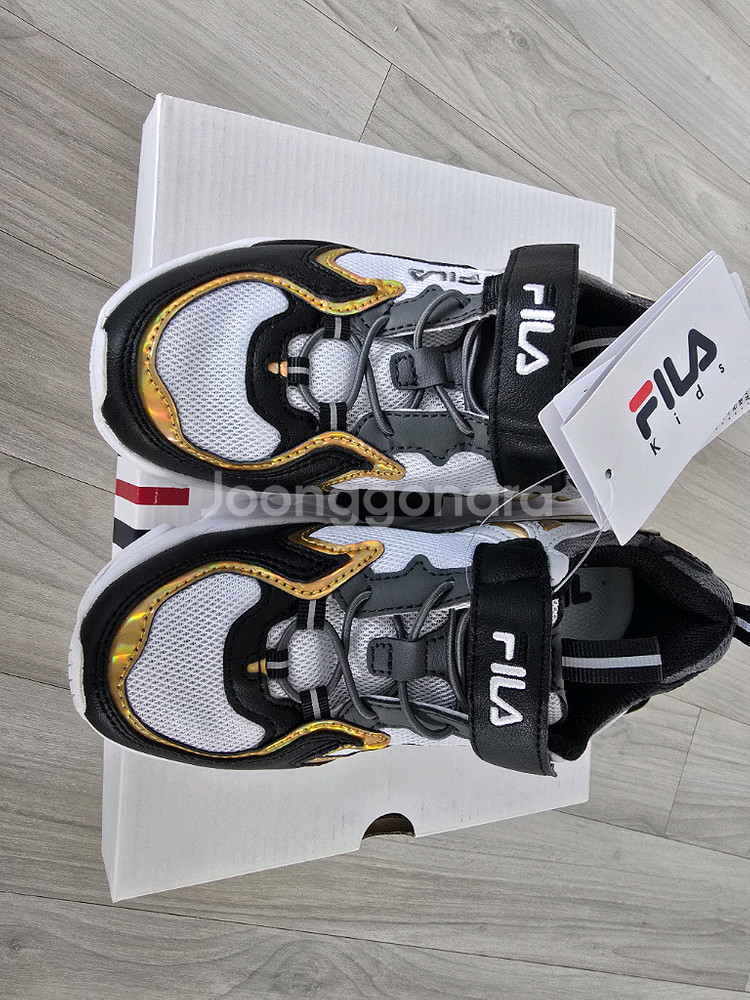 휠라 키즈 운동화(새것) 210사이즈--2