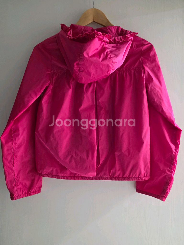 몽클레어 키즈 핑크 바람막이 12y(성인마른44가능)정품인증--1