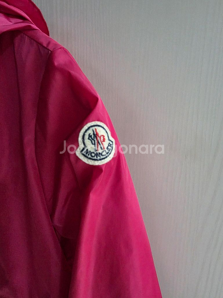몽클레어 키즈 핑크 바람막이 12y(성인마른44가능)정품인증--2