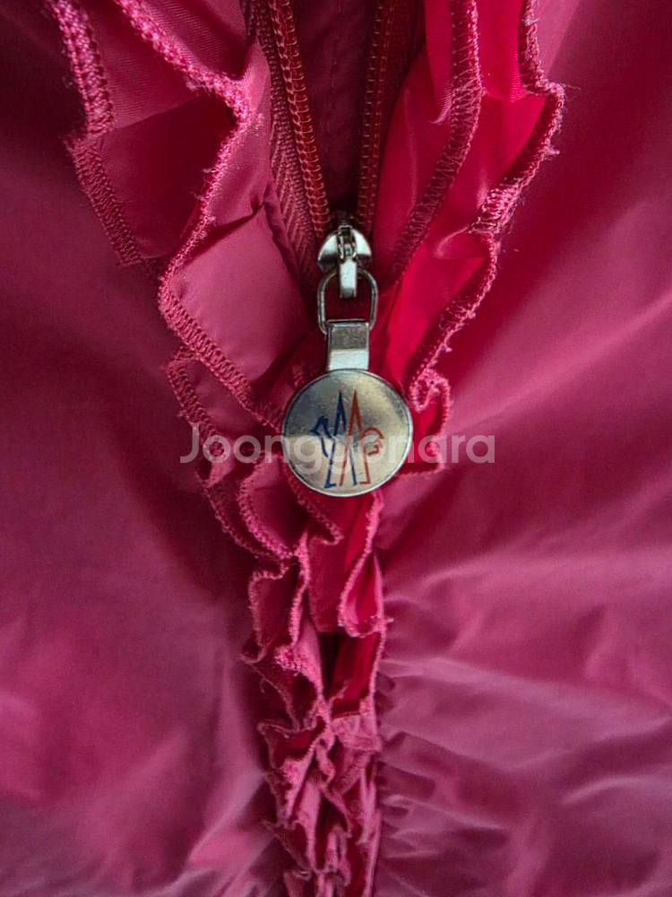 몽클레어 키즈 핑크 바람막이 12y(성인마른44가능)정품인증--3