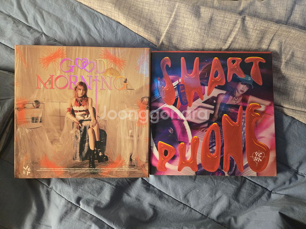 최예나 앨범 2종--0