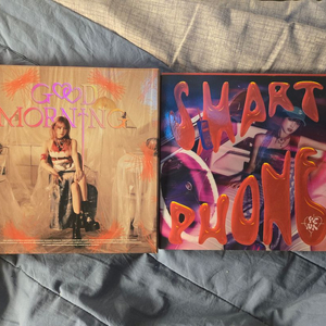 최예나 앨범 2종