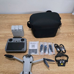 DJI Mini 4 Pro 드론 플라이모어 콤보