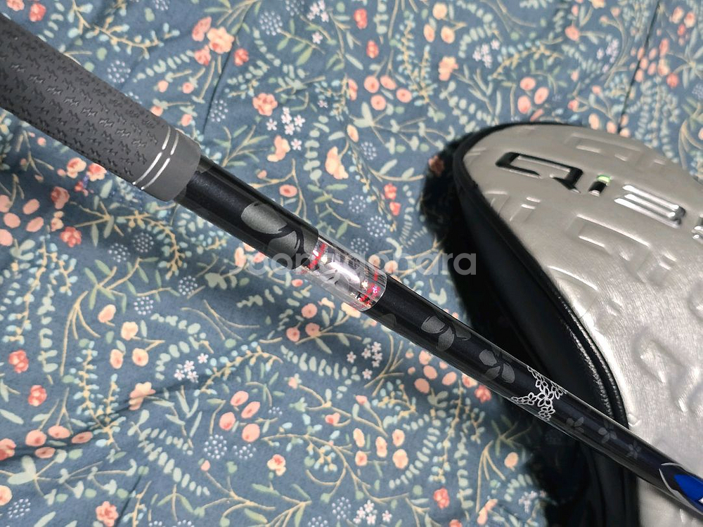 테일러메이드 Qi35 드라이버--9